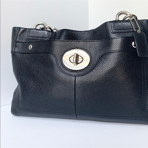 Coach Handbags - Black leather Coach purse F16531